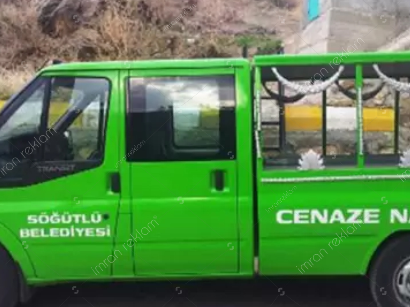 Cenaze-Arabası-Kaplama-Araç-Giydirme-Modelleri