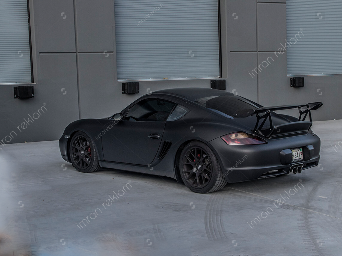 Porsche-Cayman-Mat-Siyah-Araç-Renk-Değişimi--Gorselleri