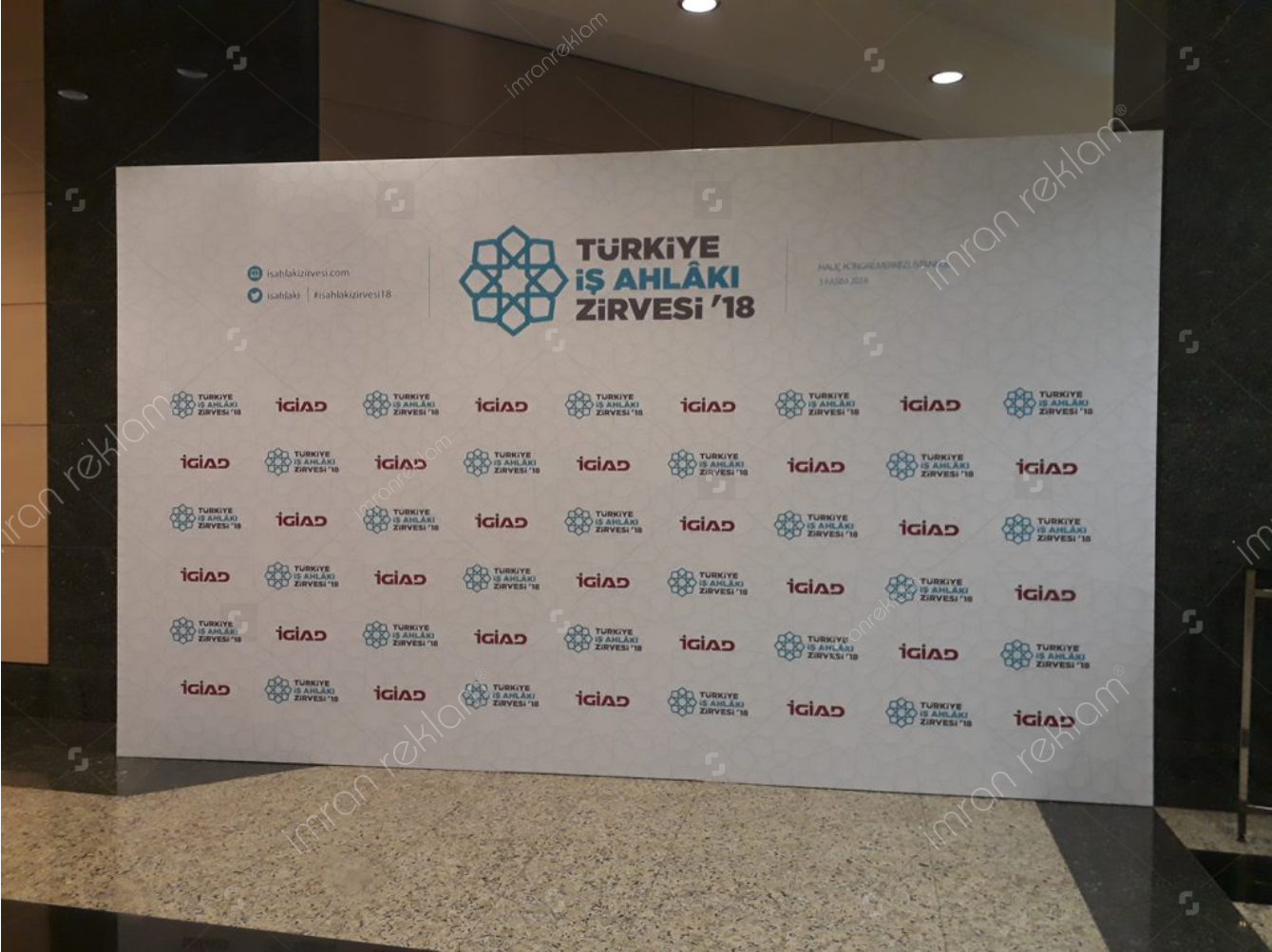 Backdrop - Sahne Arkası